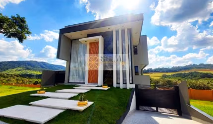 CASA À VENDA NO ALPHAVILLE JUNDIAÍ - 4 SUÍTES - AT: 455m², AC: 476m² - R$4.760.000