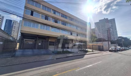 Apartamento com 3 dormitórios à venda, 97 m² por R$ 560.000,00 - Água Verde - Curitiba/PR