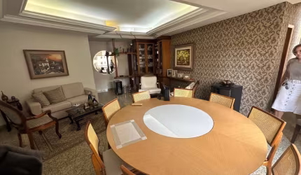 Apartamento para venda com 125 metros ao lado do Parque Vaca Brava