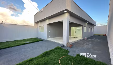 Casa para venda no Residencial Santa Fé, em Goiânia com 3 quartos  e terreno de 250 metros