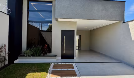 Casa para venda no Jardim Helvécia, com 3 quartos sendo 1 suíte e piscina.