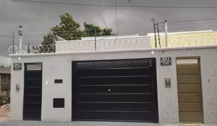 uma espaçosa casa de 3/4 sendo um suíte principal