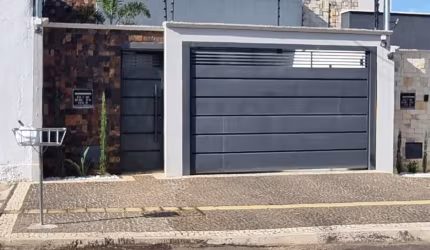 Casa à venda na Avenida C 264, Setor Nova Suiça, Goiânia, 153 m2 por R$ 1.240.000