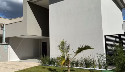 Casa à Venda no Jardim Nápoles, Senador Canedo — Conforto, Elegância e Funcionalidade!