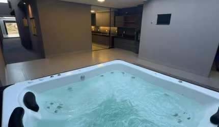 Casa 3 quartos sendo 3 suítes plenas no bairro Cardoso!
