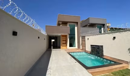 Casa com piscina em aparecida de Goiânia