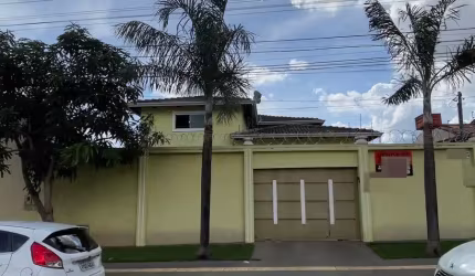 Ótima casa no Bairro Cardoso