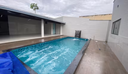 Casa 3 quartos no cidade satélite São Luiz.