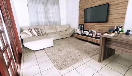VENDO o melhor do Sobrado no Setor Jaó Valor 899.000,0