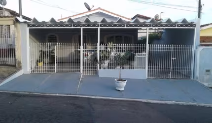 Casa com 3 quartos à venda no Parque Tropical, Campinas  por R$ 600.000