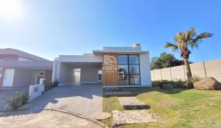MODERNA ALVENARIA COM 03 SUÍTES EM CONDOMÍNIO FECHADO