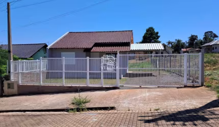 CASA PLANA COM 02 DORMITÓRIOS!