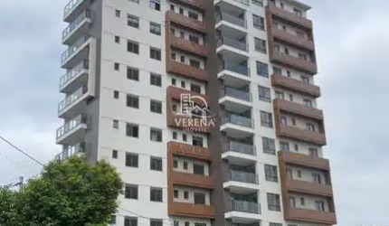COBERTURA PLANA COM TERRAÇO E PISCINA NO CENTRO