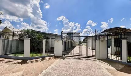 ÓTIMO APARTAMENTO COM 02 DORMITÓRIOS