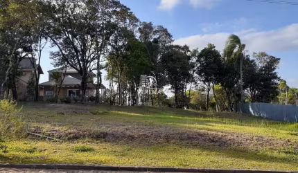 EXCELENTE TERRENO NO CONDOMÍNIO BELLE VILLE