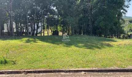 TERRENO EM CONDOMÍNIO FECHADO