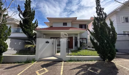 MARAVILHOSA ALVENARIA COM 03 SUÍTES EM LOCALIZAÇÃO NOBRE
