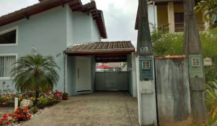 Casa com 4 dormitórios à venda, 191 m² por R$ 1.350.000,00 - Mar Verde II - Caraguatatuba/SP