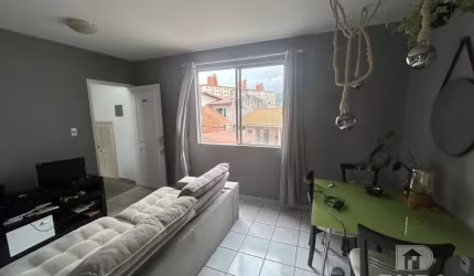 Apartamento à venda no Ipiranga em São José
