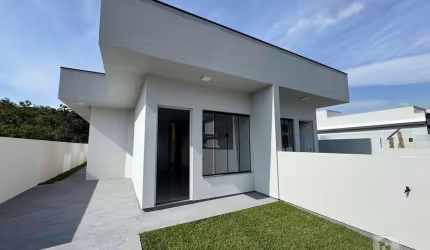 Casa de 3 dormitórios em São José