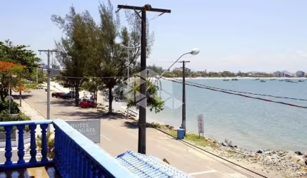Hotel à Venda Enseada, São Francisco do sul de frente pro para o Mar.