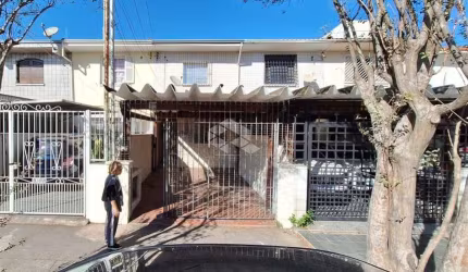 Sobrado à venda - 102 m² | Recém-reformado e pronto para morar!
