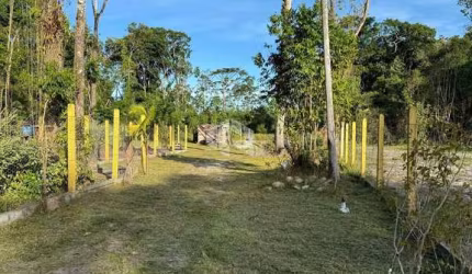 VENDO CHÁCARA - 2.500 m²  Ideal para Moradia ou Lazer!