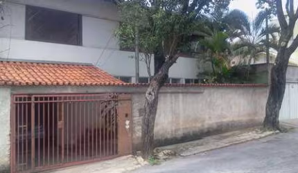 Casa a venda bairro Santo Antônio