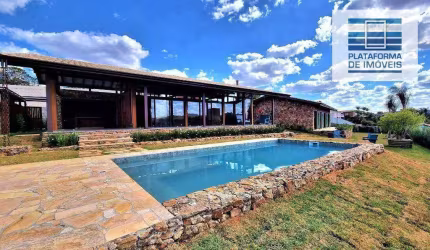 Casa com 4 dormitórios à venda, 411 m² por R$ 2.900.000 - Joanópolis/SP