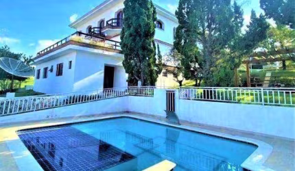 Casa com 3 dormitórios para alugar, 517 m² por R$ 6.800,00/mês - Condomínio Santa Helena II - Bragança Paulista/SP