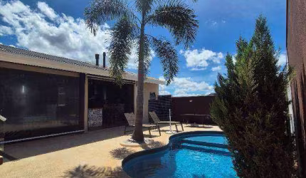 Casa com 3 dormitórios à venda, 318 m² por R$ 1.800.000,00 - Condomínio Residencial Colinas de São Francisco - Bragança Paulista/SP