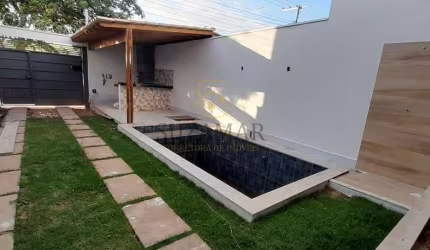 Casa para Venda em Governador Valadares, Santa Rita, 3 dormitórios, 1 suíte, 1 banheiro, 3 vagas