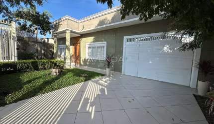 Casa com 3 quartos à venda na Rua Quinta do Sol, 342, Guaraituba, Colombo, 360 m2 por R$ 1.049.000