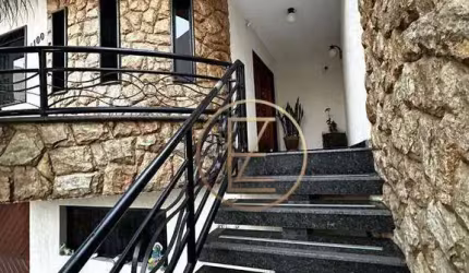 Sobrado com 3 dormitórios para alugar, 355 m² por R$ 10.400,00/mês - Vila Carrão - São Paulo/SP