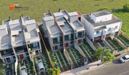 Casa para Venda em Florianópolis, São João do Rio Vermelho, 3 dormitórios, 1 suíte, 3 banheiros, 2 vagas