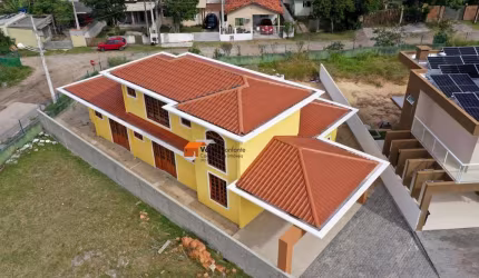 Casa para Venda em Florianópolis, São João do Rio Vermelho, 4 dormitórios, 4 suítes, 5 banheiros, 4 vagas