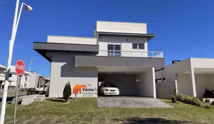 Casa para Venda em Florianópolis, São João do Rio Vermelho, 3 dormitórios, 1 suíte, 3 banheiros, 4 vagas