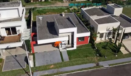 Casa para Venda em Florianópolis, São João do Rio Vermelho, 3 dormitórios, 2 suítes, 3 banheiros, 4 vagas