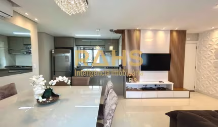 Apartamento semi mobiliado no Saguaçu, 3 quartos, sendo 1 suíte, 1 vaga de garagem