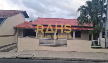 Casas à venda em Costa e Silva, Joinville