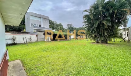 Terreno muito bem localizado à venda no Bairro Vila Lenzi em Jaraguá do Sul com 1.572 m² de área (20x78,70).
