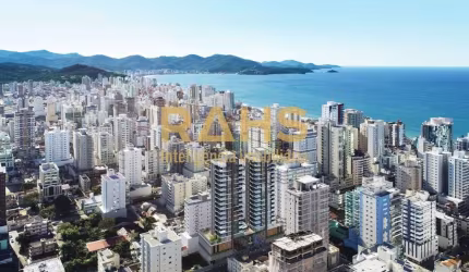 Apartamento de Alto Padrão Meia Praia