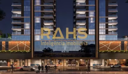 Apartamento de Alto Padrão Meia Praia