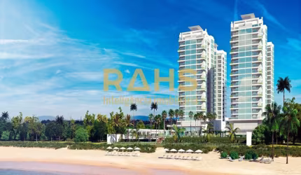 Apartamento frente mar em Balneário Piçarras, pé na areia