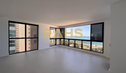 Apartamento frente mar no Edifício Eleven International Residence em Balneário Piçarras SC