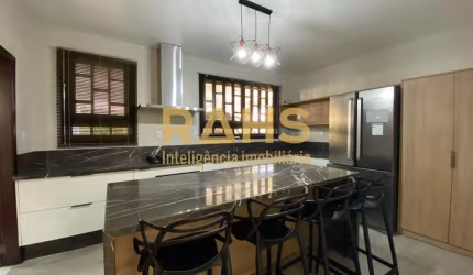 Casa à venda no bairro América em Joinville/SC