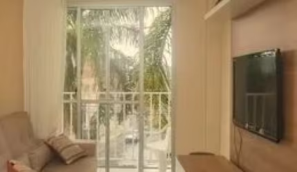 Confortável apartamento - 2 dormitórios - Jd. São Savério