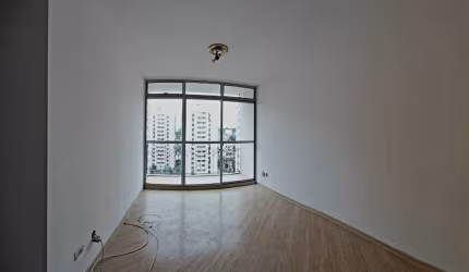 Confortável apartamento - 2 dormitórios - 2 vagas de garagem - Savério