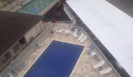 Bela Cobertura a Venda na Zona sul de  SJC 2 Dorm com Súite