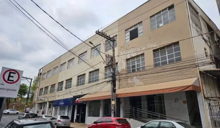 Cód. 4368 - Prédio com Quitinetes - Iguaçu